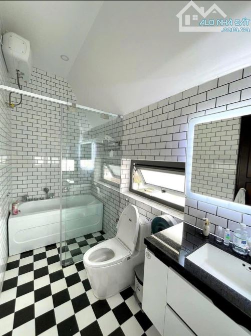 Bán villa siêu đẹp ngay trung tâm giá 28tỷ mới tinh - 6
