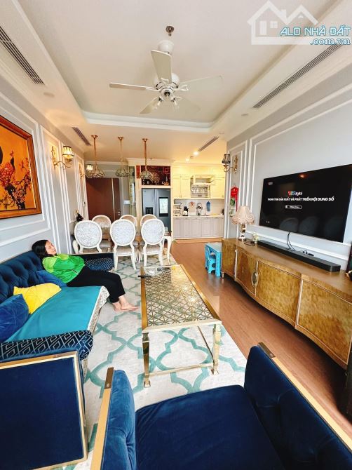 PHÂN LÔ TƯỚNG QUÂN ĐỘI ĐỘI CẤN 95M², LÔ GÓC 3 MẶT THOÁNG, SÂN GARA RIÊNG, GIÁ 27 TỶ - 6