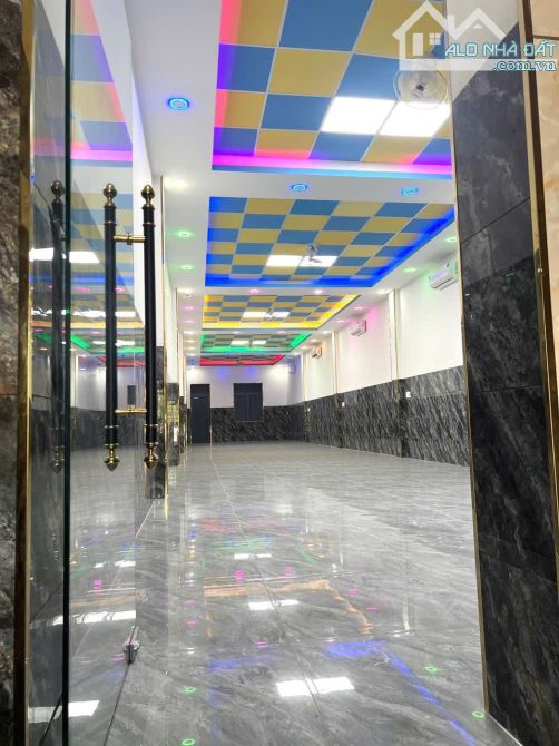 Nhà Mặt tiền buôn Bán Sổ hồng hoàn công 250m2  Đất Dt743 Vincom 550 dĩ an - 6