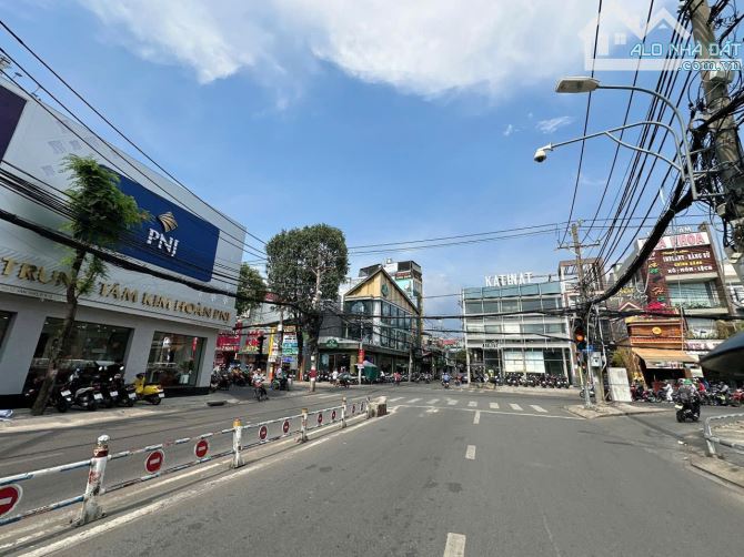 Bán CHDV 5L mới T.máy hẻm 108 Nguyễn Văn Khối 100m2 ngang 5m 22PN TN 110tr ngay CV 16.5 tỷ - 6