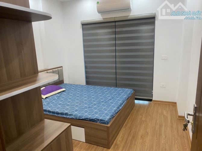 Bán nhà dân xây 5 tầng ô tô vào nhà 2 thoáng ở cực sướng chỉ 4 tỷ 9 - 6