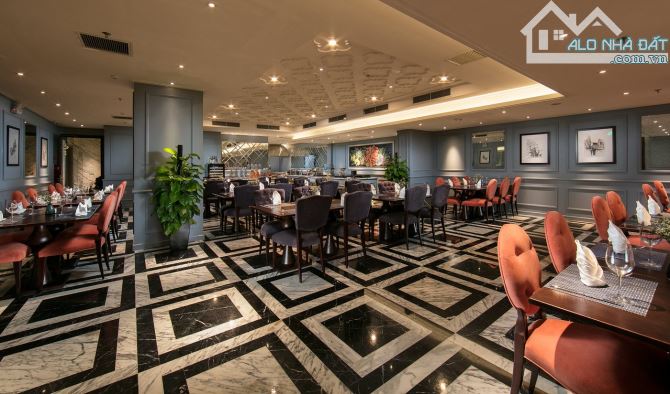Bán khách sạn mặt phố Hàng Bông chỉ 330 tỷ, 345m2 x 15 tầng Vip, 98P, dòng tiền 45 tỷ/năm - 7