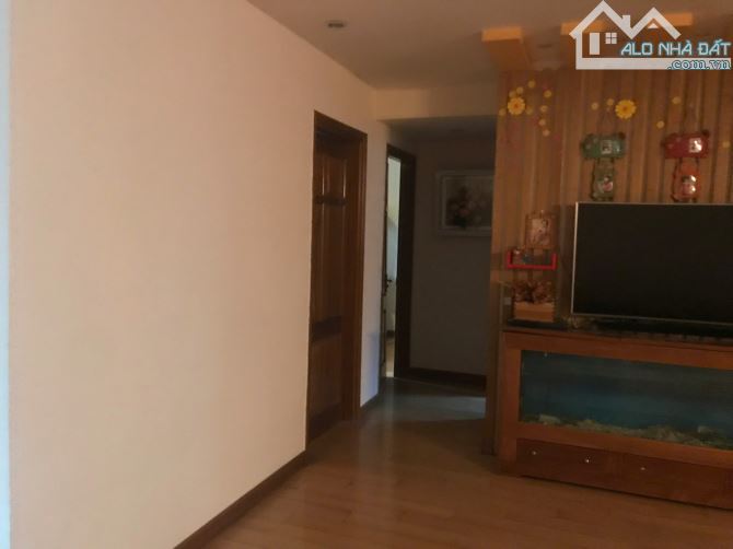 Bán CHCC tòa CT5 Mỹ Đình Sông Đà. DT 132m² gồm 4pn và 2vs, nhà 2 mặt thoáng. Giá 8,35 tỷ. - 7