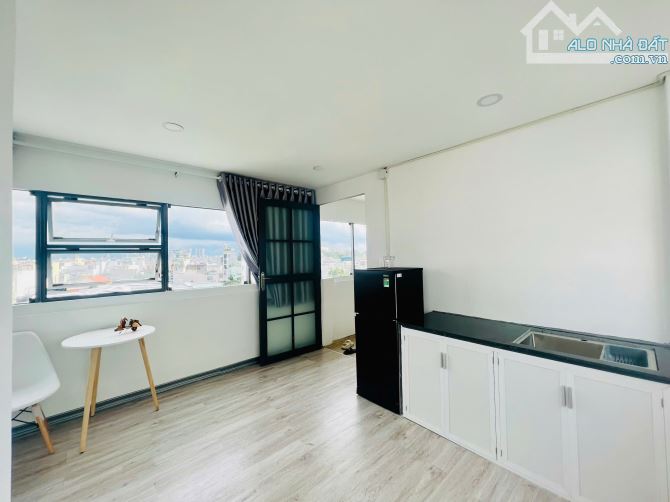 Penthouse 1 Phòng Ngủ Ngay Chợ Tân Hương Full Nội Thất Chỉ từ 6xxx - 7