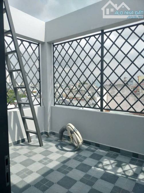 🎉 MỪNG ĐẠI LỄ 30/4 - CHỦ NHÀ GIẢM SỐC 150 TRIỆU! - 7