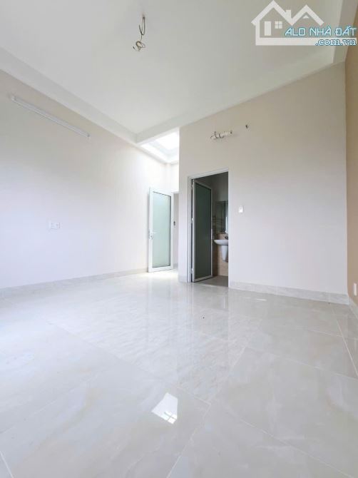 BÁN NHÀ QUẬN 9, NHÀ MỚI ĐẸP 2TẦNG DT68M, XE HƠI 2LÀN, CHỈ NHỈNH 4TỶ TL, PHƯỜNG LONG BÌNH. - 7