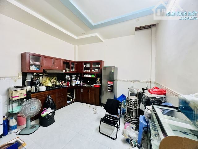 🏡(Q.TÂN PHÚ) GẦN MẶT TIỀN NGUYỄN SƠN - SIÊU THỊ GO 44M2 - 3 TẦNG - NHỈNH 4 TỶ 🚗 - 7