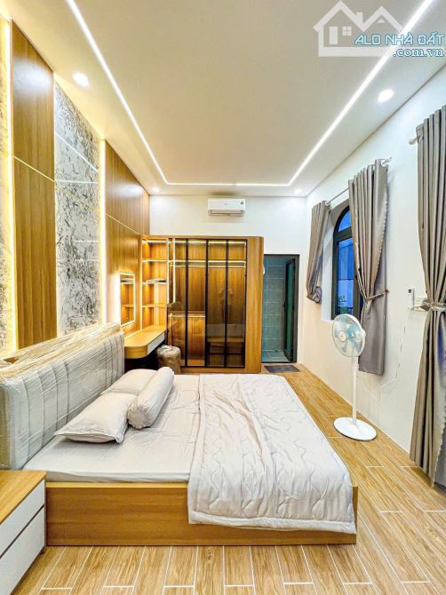Chủ gửi. Nhà 2 lầu mặt tiền Bờ Kè Mạc Thiên Tích, TP. Cần Thơ. Cách chợ Xuân Khánh 100m - 8