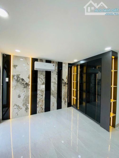 Siêu phẩm nhà đẹp Phan Huy Ích gần Emart 2  – 78m²(5,5 x 14) – 7.2 TỶ TL - 8