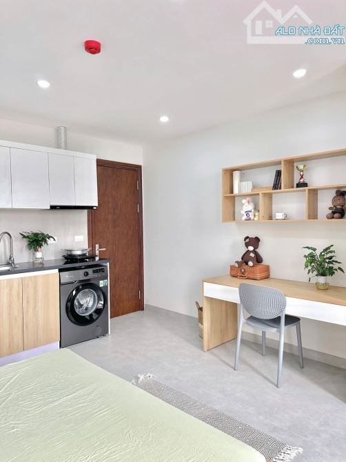 Toà CCMN dòng tiền Thái Thịnh, ngõ thông 3m, 80m2, 18 phòng dòng 150 tr/tháng. Giá 24.8 tỷ - 8
