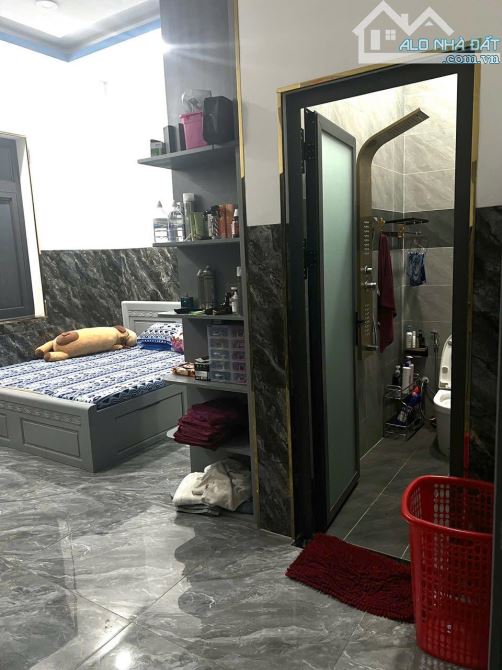 Nhà Mặt tiền buôn Bán Sổ hồng hoàn công 250m2  Đất Dt743 Vincom 550 dĩ an - 8
