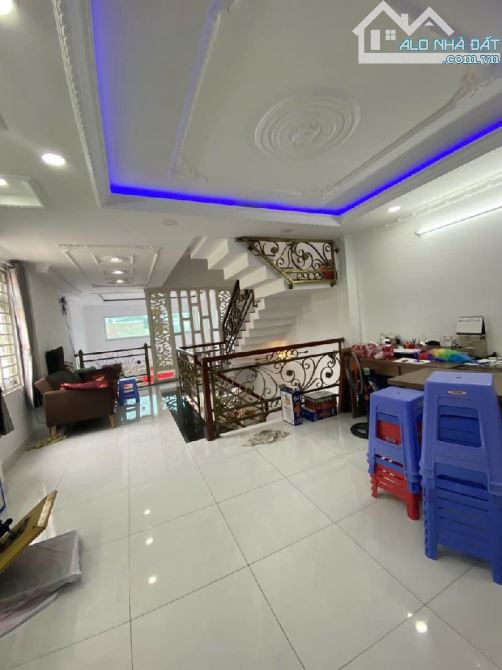 Bán Nhà Lê Đình Cẳn, 100m2, 6x17m, 6 Tầng, 6 PN, đường ô tô 8m thông, Giá TL - 8
