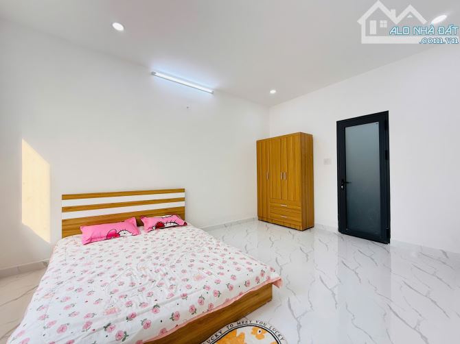 Bán gấp nhà 3 lầu ô tô ngủ trong nhà Bùi Quang Là, P12 Gò Vấp 6,45 tỷ - 9
