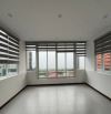 Cho thuê nhà Phố Tây Hồ 6 tầng x 100m2 thang máy, MT8m, 75 Triệu  cho người nước  ngoài ở