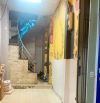 Cho thuê nhà 3 lầu 3 phòng hẻm Nguyễn Thiện Thuật, Quận 3