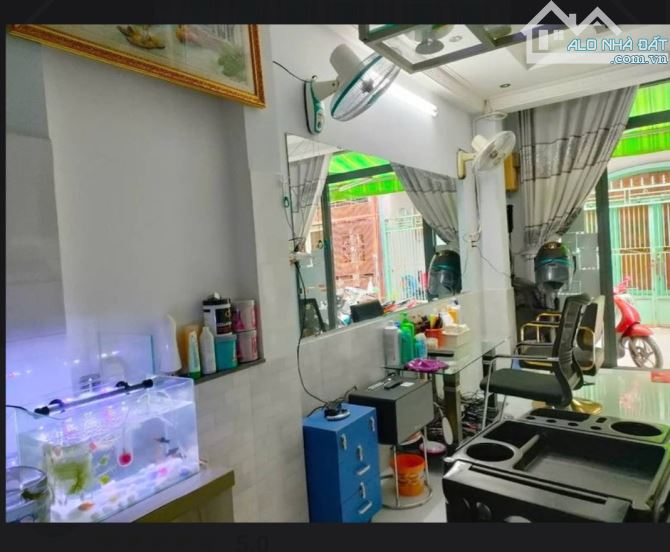 nhà trệt lầu hẻm 5m đường Nguyễn Văn Quá gần ngã tư chợ cầu giá 3ty35