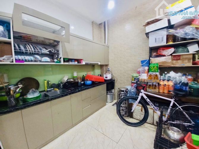 Bán nhà phố Bùi Xương Trạch, Thanh Xuân – 58m², 6 tầng, ô tô tránh, thang máy, giá 14 tỷ