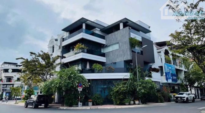 Bán biệt thự căn góc 150 m2 gần thích quảng đức phước hải