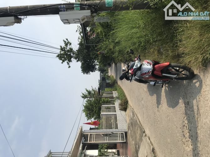 BÁN LÔ GÓC HẺM BÍCH KHÊ 153m2 CÁCH TP 2.5KM QUẢNG NGÃI