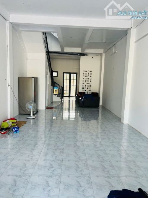 BÁN NHÀ MẶT TIỀN ĐƯỜNG TRẦN HƯNG ĐẠO, PHƯỜNG 5, THÀNH PHỐ VỊ THANH, HẬU GIANG