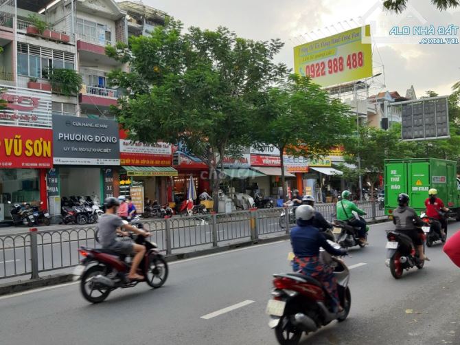 Cho Thuê Nhà Quang Trung P10 - Gò Vấp, Căn Góc 2 Mặt Tiền, 2 Tầng
