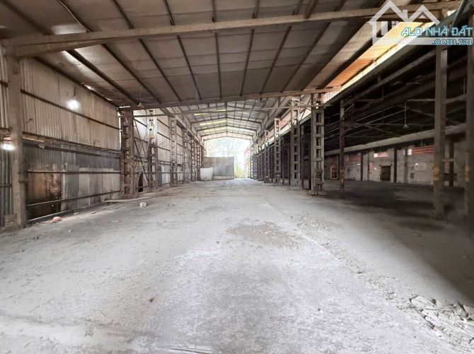 Cho thuê Kho xưởng 2900m2 tại Đức Giang , Long Biên , Hà Nội.