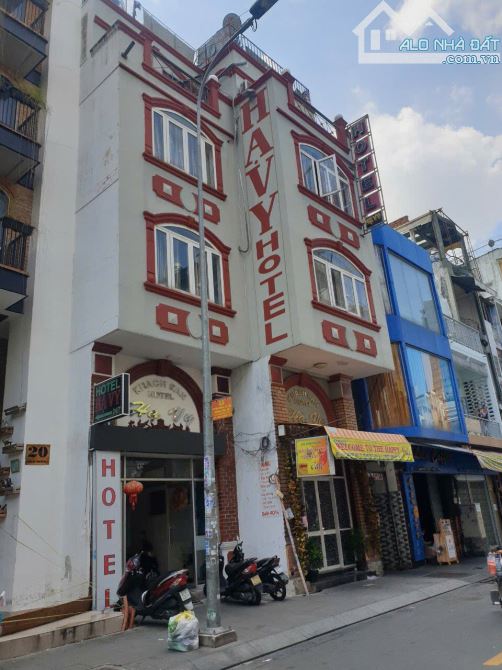 Bán Khách Sạn MT Đỗ Quang Đẩu, Phạm Ngũ Lão, Q1, DT: 7,5x18m nở hậu 24 phòng giá 90 tỷ
