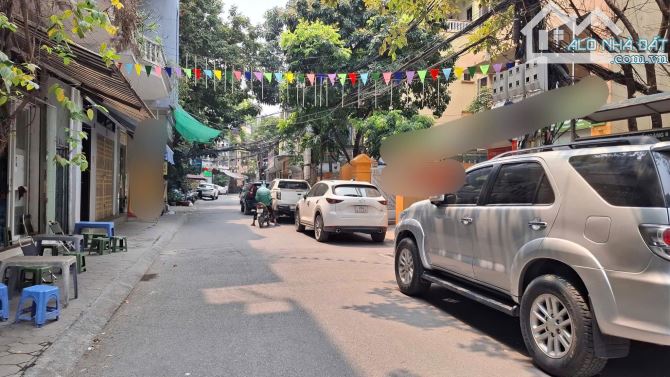Siêu phẩm nhà đẹp Hoàng Quốc Việt, Cầu Giấy 68/75M 6T THANG MÁY MT6 GARA 22,5 2 Ô TÔ ĐỖ