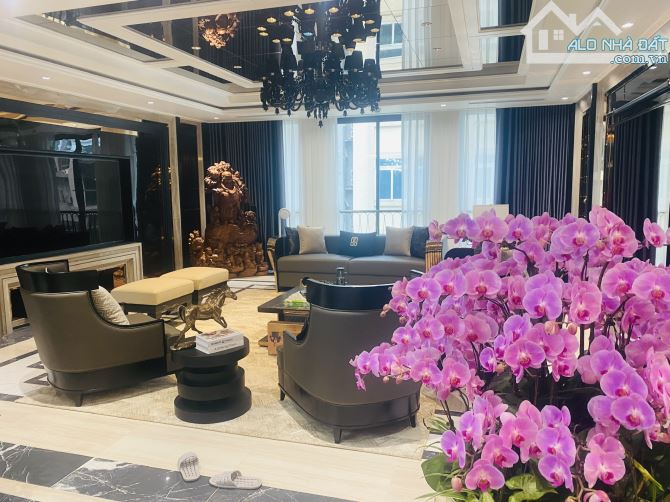 SIÊU VIP - HIẾM - BÁN NHÀ LÝ NAM ĐẾ - 80M2 - 7 TẦNG THANG MÁY - MẶT TIỀN 14M - 38 TỶ