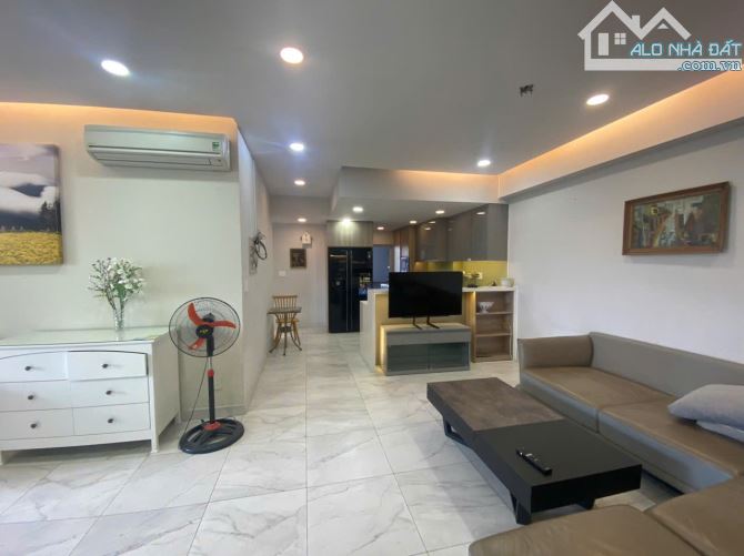 Cho thuê căn hộ Grandview 130m2, 3Pn, có sân vườn ngay trường Đinh Thiện Lý