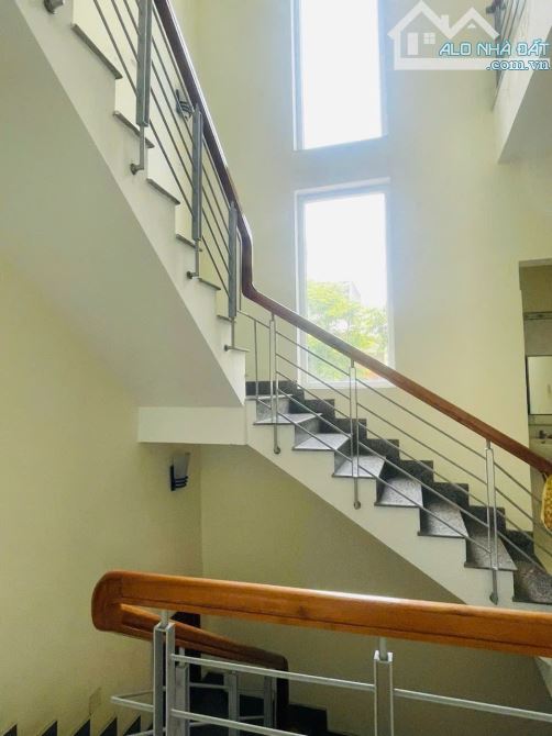 CĂN GÓC 3 TẦNG PHỐ TÂY AN THƯỢNG - 2 MẶT TIỀN PHAN TÔN - VỊ TRÍ VÀNG CHỈ NHỈNH 26 TỶ.