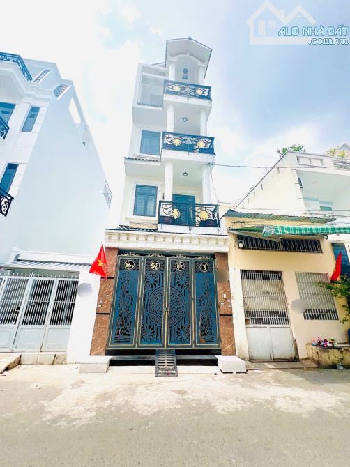 Bán nhà 4 tầng đúc, 70m2, đường 8m khu dân trí, ngay đường số 1- Văn Cao, nhỉnh 7 tỷ chút.