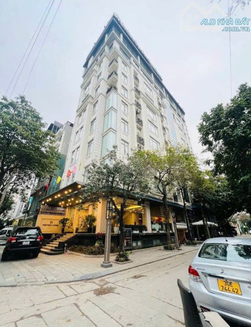Bán Khách Sạn Trần Thái Tông 13 Tầng Lô Góc 60 Phòng Nghỉ Mặt Tiền 23M FULL Nội Thất