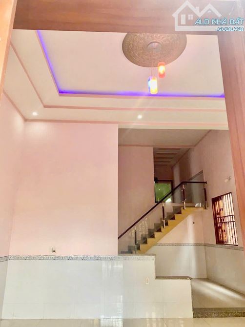 Bán nhà phường Trảng Dài, 2PN, 6m.25m, sân ô Tô, gần MM Tinh Khôi