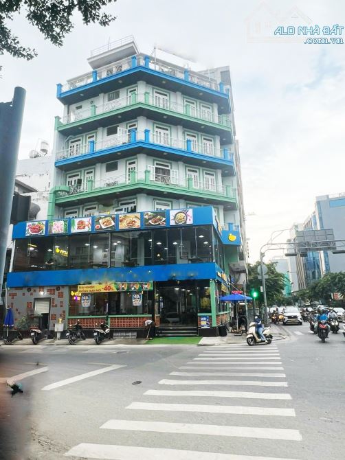 Siêu khan hiếm Góc 2 MT Bạch Đằng, P2, Q.Tân Bình, DT:11x15, 5 Tầng, HĐT:200trđ, Giá 35 Tỷ