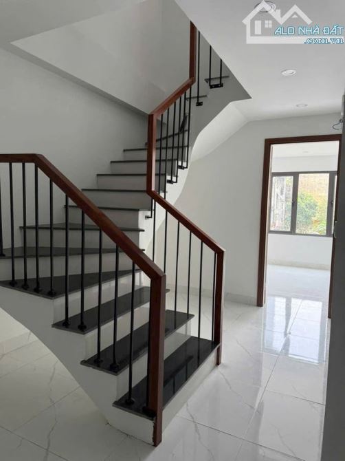NHÀ MỚI XÂY – THANH BÌNH – NGÕ RỘNG – 2 MẶT THOÁNG – GIÁ HỢP LÝ VỚI TẦM TIỀN 8 TỶ