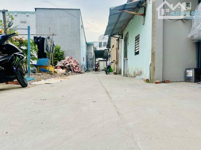 Bán nhà mới, phân khúc cao cấp – Gần mặt tiền đường 10m  QUẬN TÂN PHÚ - SƠN KỲ 🚗✨