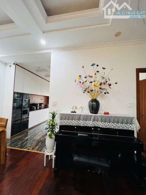 💥💥Chung cư 71 Nguyễn Chí Thanh 94m 2PN 2WC, mặt phố VIP, Nội thất đẹp, 7.5 Tỷ