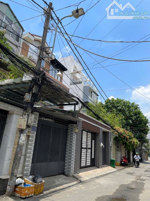Bán nhà Bùi Đình Túy.Q Bình Thạnh.Vị trí đẹp.DT 158m2.Giá tốt khu vực - 3