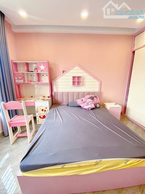 Chủ Vỡ Kế Hoạch – Bán Gấp Nhà 3 Tầng, Sổ Hồng Riêng, Gần RMIT – Thương Lượng Mạnh! - 10