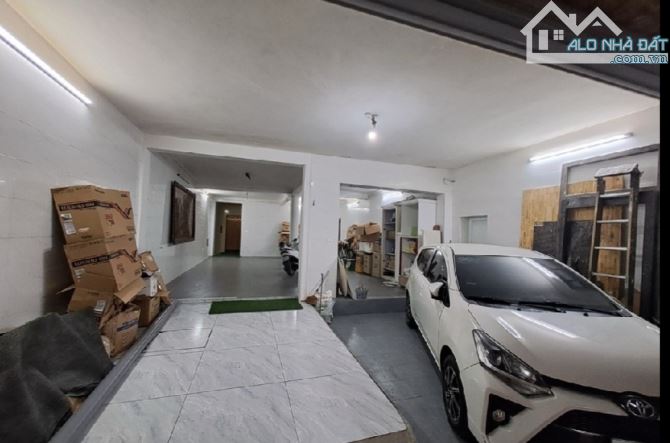 43 Tỷ/ 140 M2/ 6 Tầng/ 4.6 Mt/ Hoàng Hoa Thám/Liễu Giai - 11