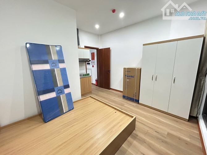 BÁN CCMN 50M 6T MT4M TẠI TRẦN DUY HƯNG CẦU GIẤY- 1 NHÀ RA PHỐ- DÒNG TIỀN CAO - GIÁ 17.4 TỶ - 1