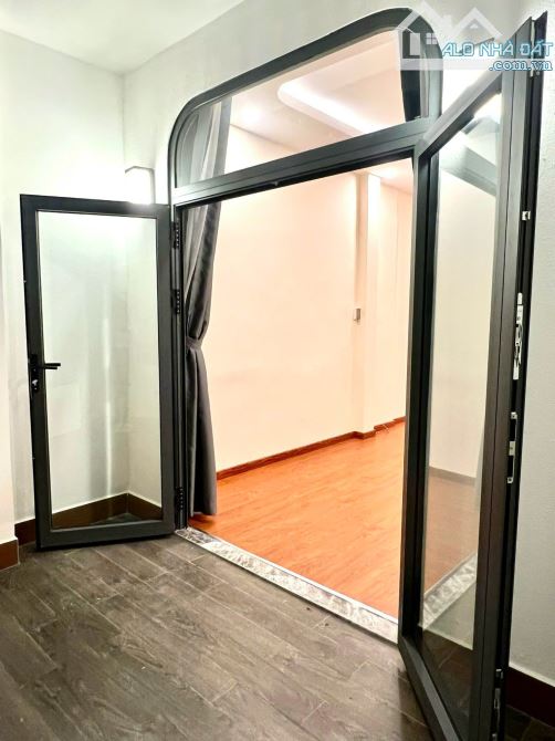 Bán Góc 2 mặt tiền Phố Ẩm Thực ngay 3 tháng 2 DT 4x20m nở hậu chỉ hơn 14 tỷ - 1