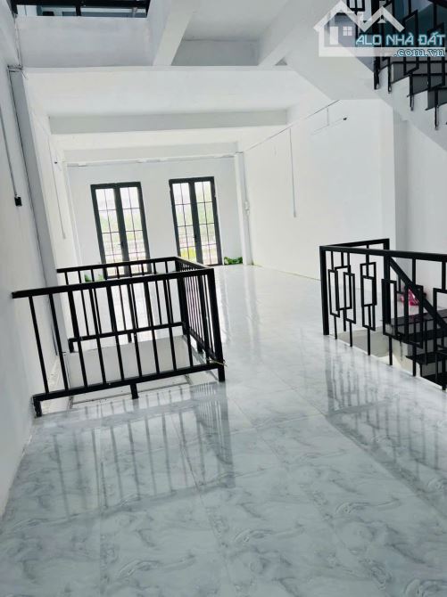 BÁN NHÀ MẶT TIỀN ĐƯỜNG TRẦN HƯNG ĐẠO, PHƯỜNG 5, THÀNH PHỐ VỊ THANH, HẬU GIANG - 1