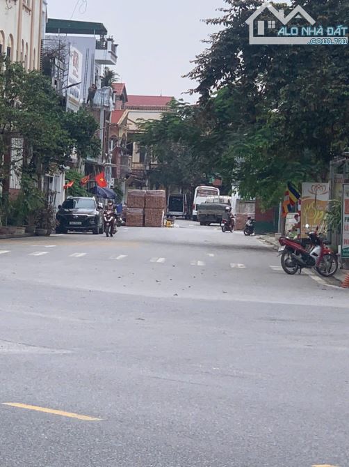 BÁN LÔ ĐẤT 50M- VỊ TRÍ ĐẸP PHƯỜNG HỒ- THỊ XÃ THUẬN THÀNH- ĐƯỜNG Ô TÔ- GIÁ 40TR/M2 - 1