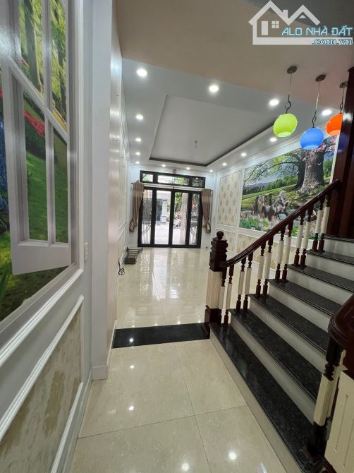 Cho thuê nhà lô 22 Lê Hồng Phong dt 60m2, 5 tầng thang máy, 6 ngủ sẵn điều hoà nóng lạnh - 1