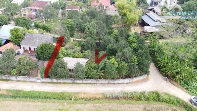 Bán đất vân hòa Ba Vì Hà Nội  504m2 _ 200m2 thổ cư _ lô góc 3 mặt đường - 1