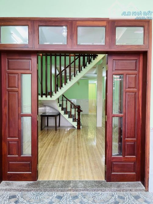 SIÊU HOT! Trung Mỹ Tây - hẻm 6m thông - 100m2 - chỉ nhỉnh 6 tỷ - 1