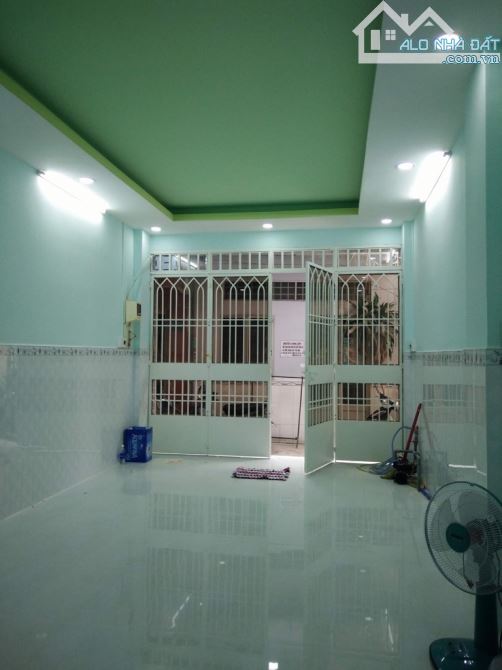 B.Á.N N.H.À 2 TẦNG- DƯƠNG BÁ TRẠC- QUẬN 8 GIÁP QUẬN 5- GIÁ CHỈ 5 - 1