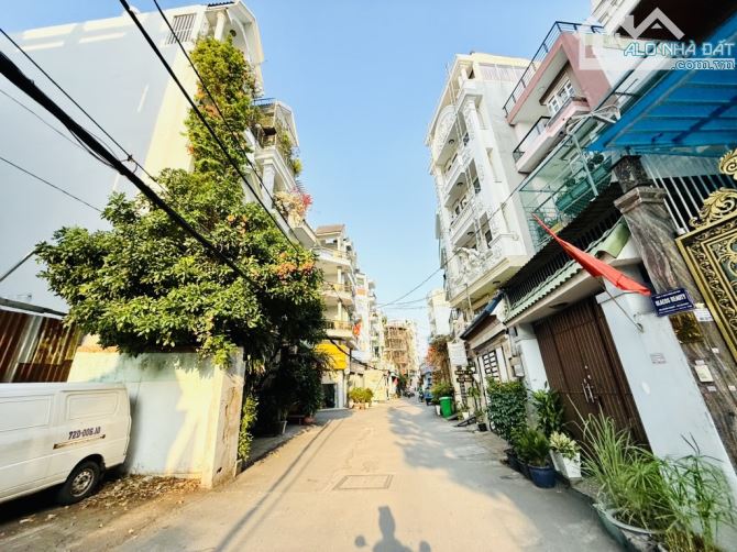 PHẠM VĂN CHIÊU - CHDV 6 TẦNG - 120m2, (6.5x18)m - THANG MÁY - ĐƯỜNG 8m - DOANH THU 1 Tỷ - 1